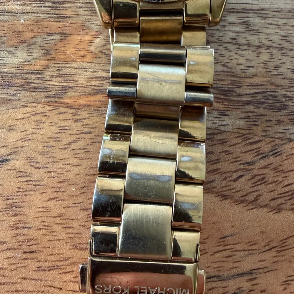MICHAEL KORS gold color men’s watch